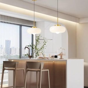 Lampa wisząca w stylu nowoczesnym z mlecznym kloszem 28cm