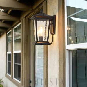 Zewnętrzna szklana lampa ścienna w kształcie klatki